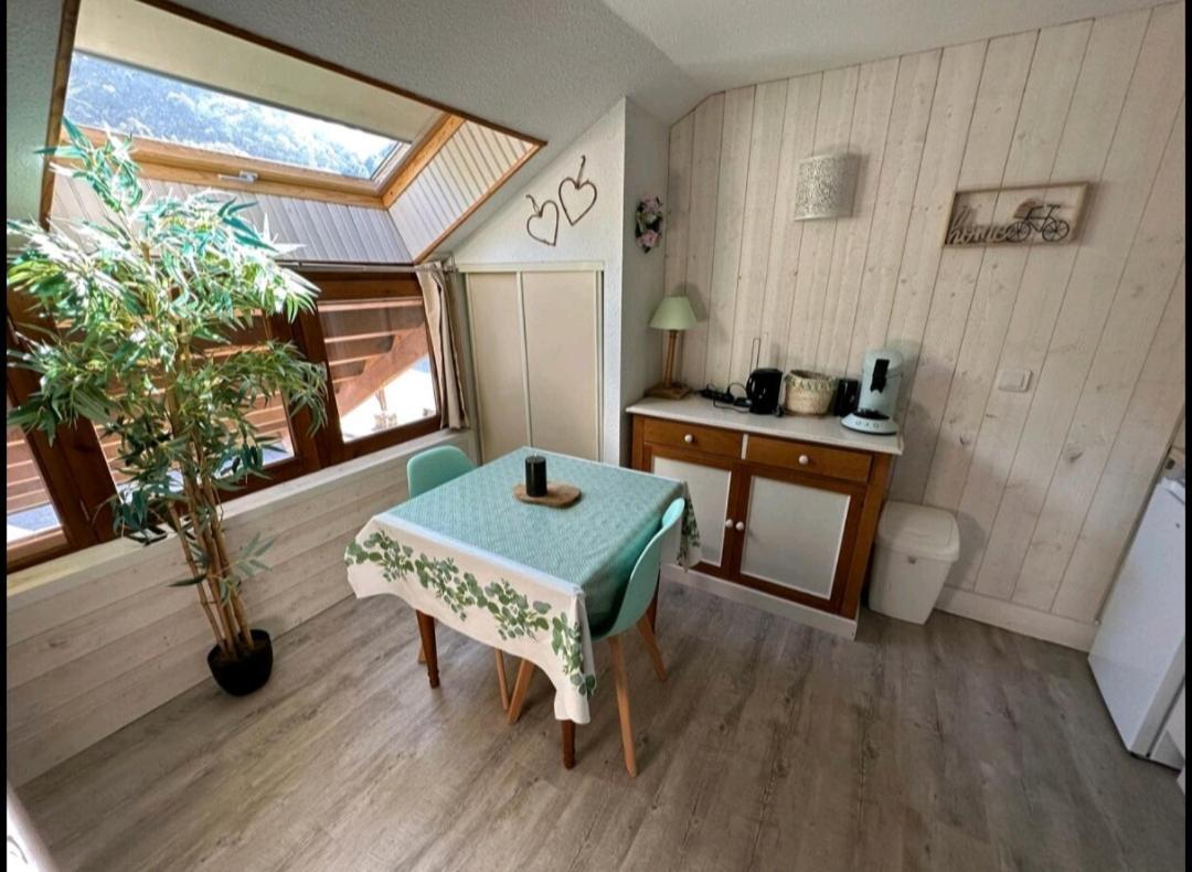 Le Cosy Liberty Apartment Ustou Ngoại thất bức ảnh