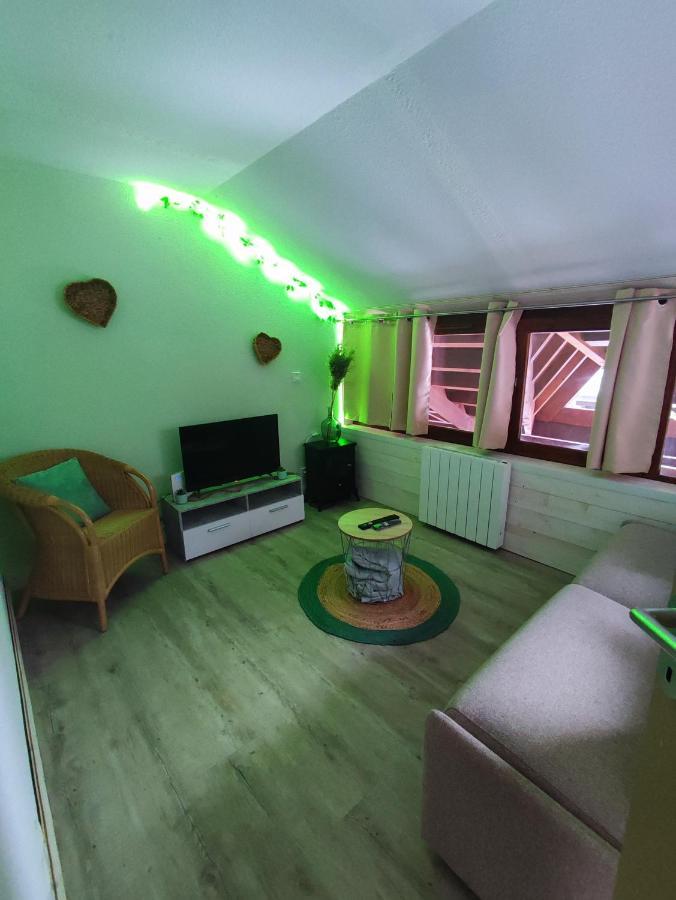Le Cosy Liberty Apartment Ustou Ngoại thất bức ảnh